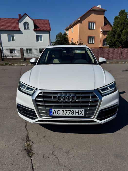 Audi Q5 2018 II покоління • 2.0 TFSI S-tronic (252 к.c.) Quattro • Premium