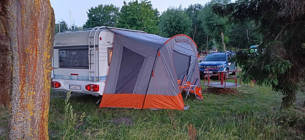 Przyczepa Hobby 450 (DMC1200kg) 2002r.