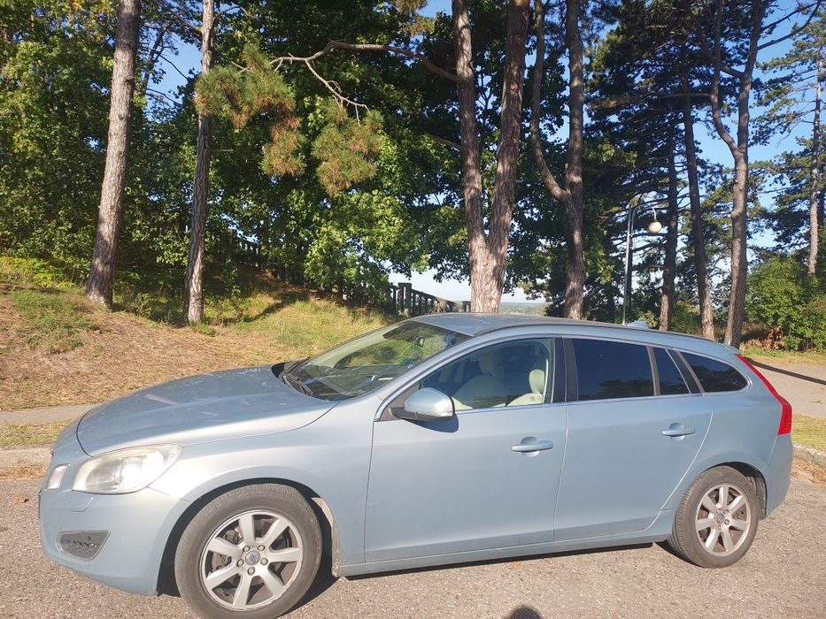 Volvo v60 d3 163k automat