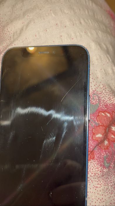 Iphone 12 mini 75% baterii