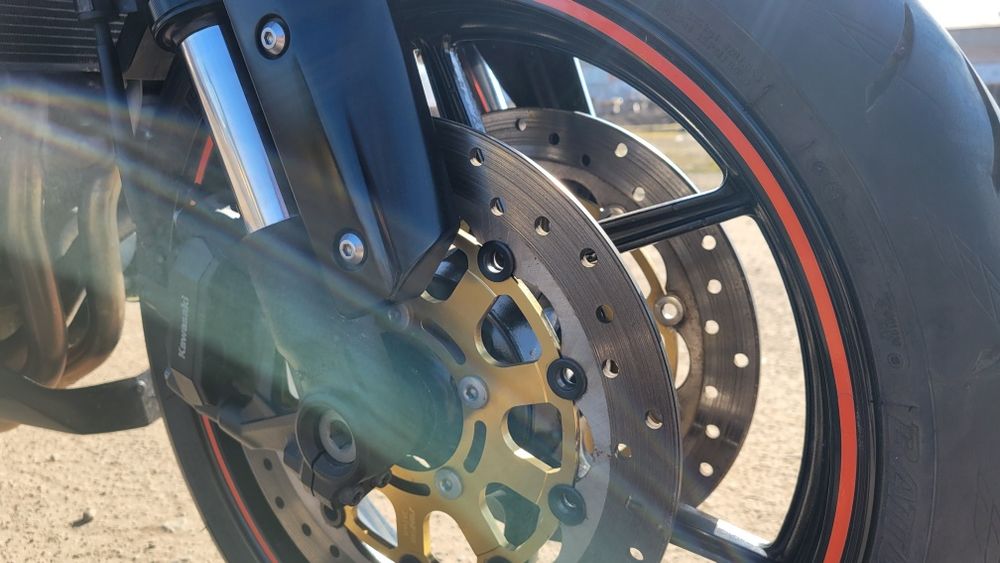 Kawasaki Z1000 2015p.