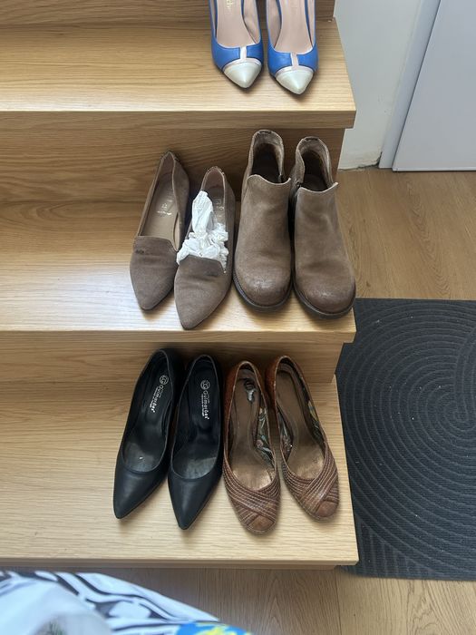 Sapatos femininos , tamanho 37