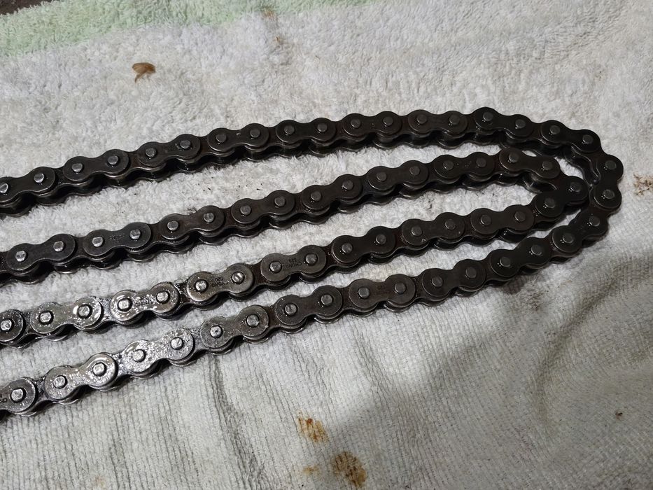 Ланцюги приводу колеса  520/428 крок