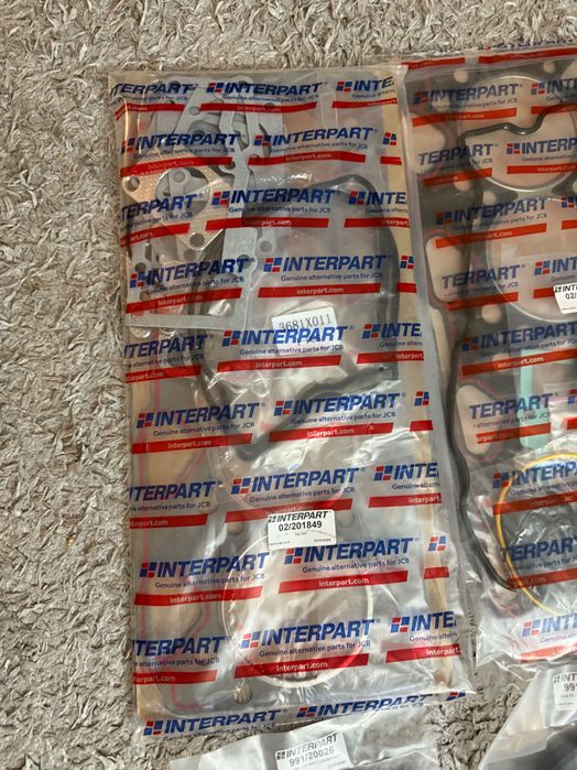 JCB Zestaw uszczelek górnego silnika 3CX 4CX Perkins/kpl uszczelniaczy