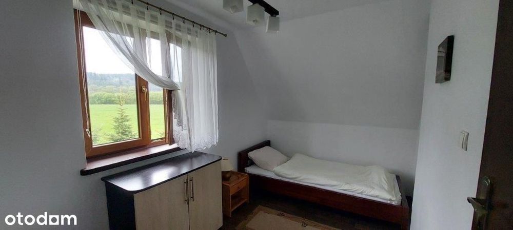 Dom rekreacyjny z pompą ciepła i fotowoltaiką