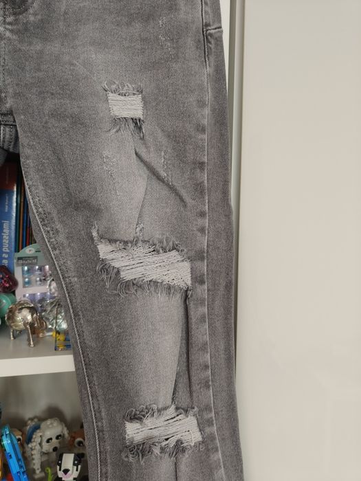 Spodnie jeans damskie