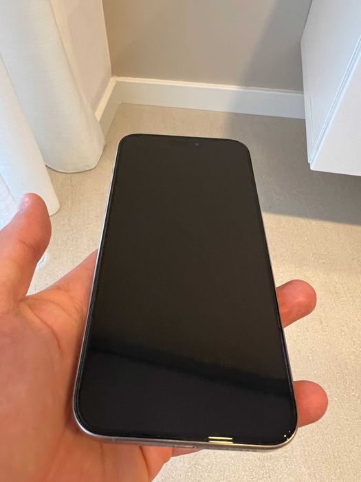 iPhone 15 Pro Max 256GB Titânio Natural