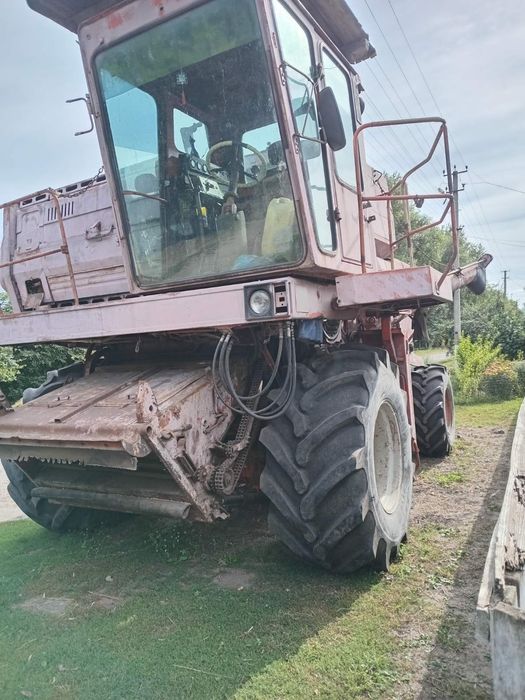 Продам комбайн дон 1500