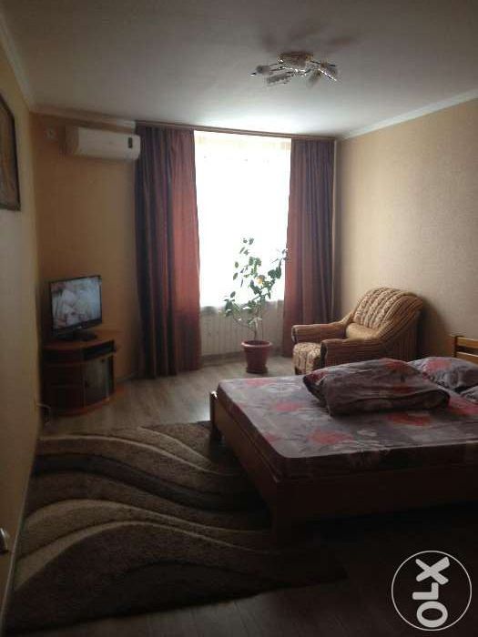 Подобово  затишна квартира. Поряд «Вікторія».