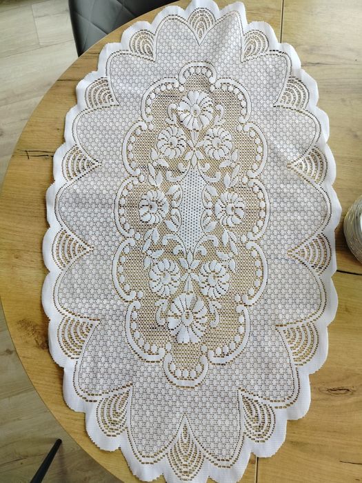 Serweta obrus na ławę w kwiaty Vintage 53 x 92 cm owalna