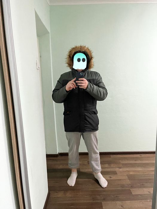 Парка зимова темно-зелена з капюшоном розмір хl