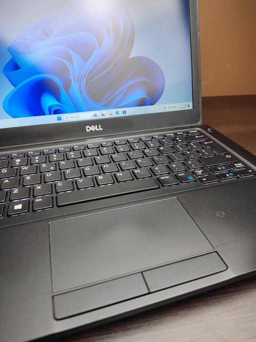 MAŁY LAPTOP | Dell Latitude 5290 | i5-8250U | 16GB RAM | 256SSD | W11