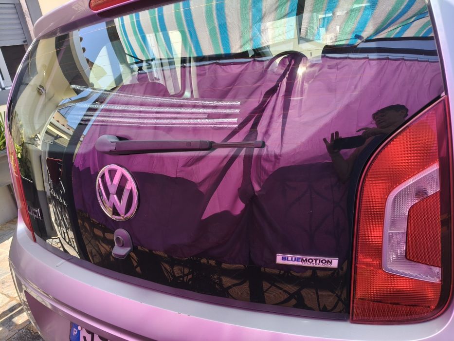 Volkswagen Up (Blue Mothion)