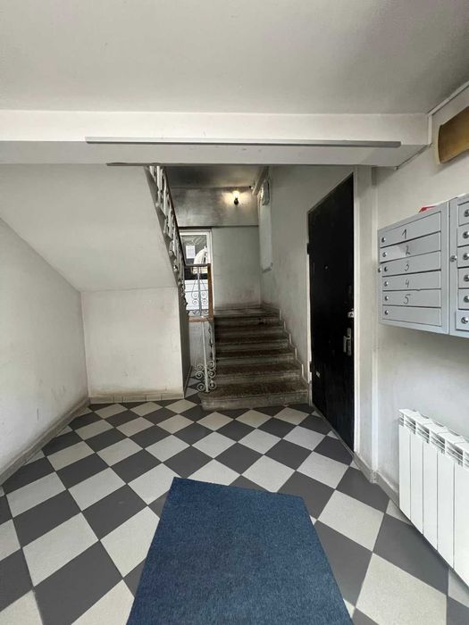 Здам 5 ком.кв-ру, 180 кв.м., Центр, вул.Шота Руставелі 4 (48000 грн) :