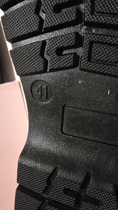 Buty nowe męskie czarne zimowe w rozmiarze 41
