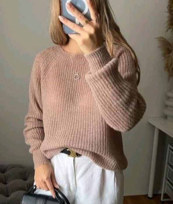 Женские свитера скидка 50-70%