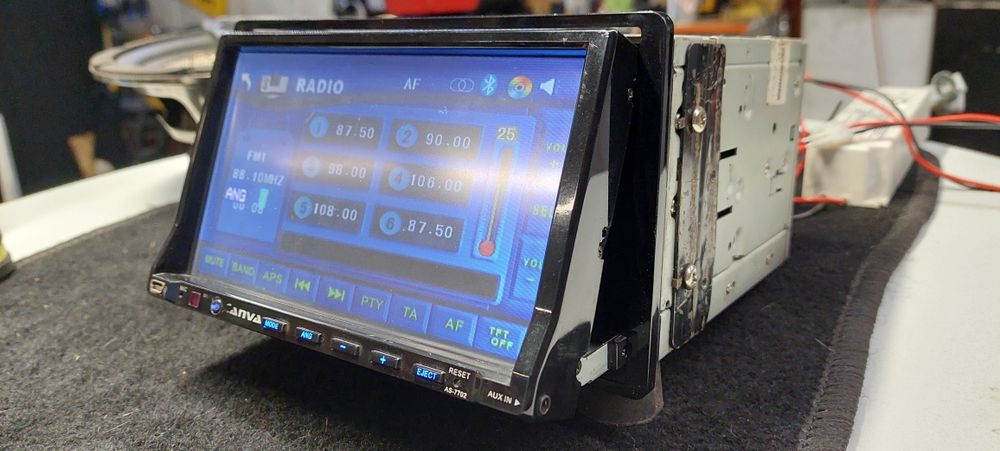 Radio samochodowe dotykowe 2din / bluetooth / usb / dvd  / aux / SD