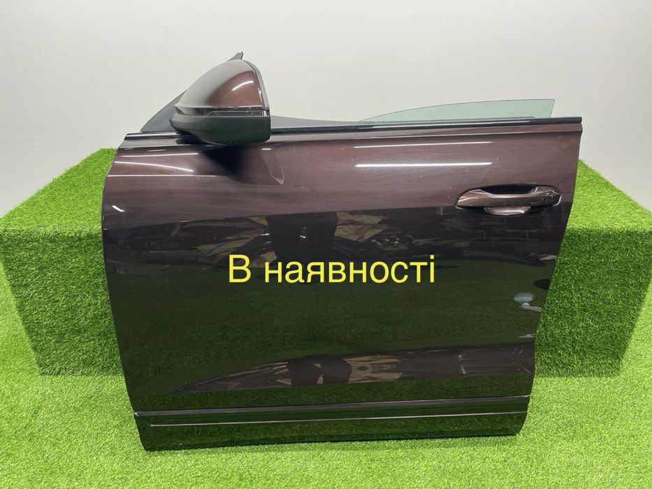 Двері передні ліві audi Q8