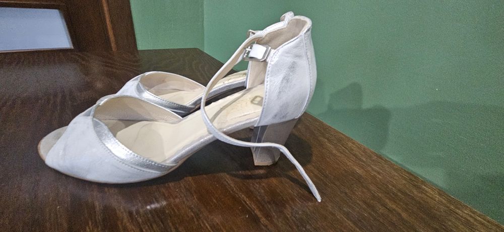 Buty damskie rozmiar 39