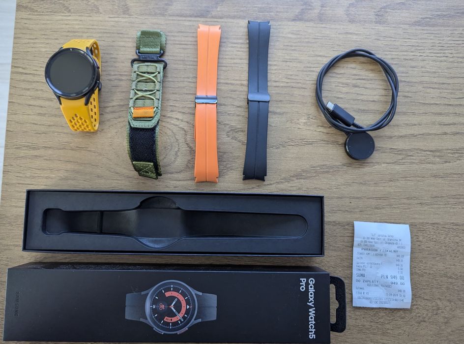 Samsung Galaxy Watch 5 Pro + zestaw pasków