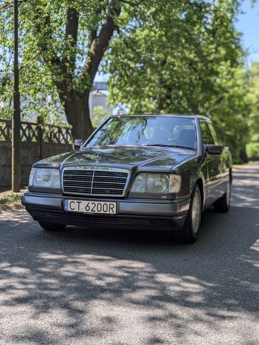 Mercedes Benz E200D