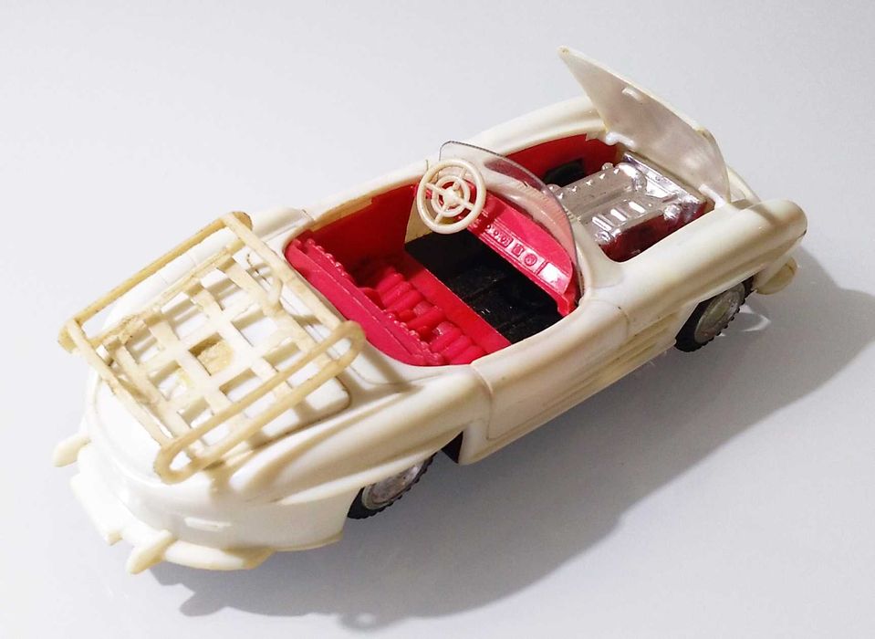 Antiga Miniatura ~ "MERCEDES 300 SL" ~ com Fricção ~ Hong Kong