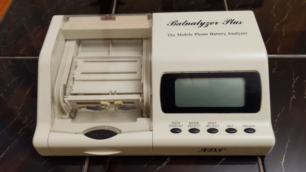 Продам Аналізатор акумуляторів Batnalyzer Plus