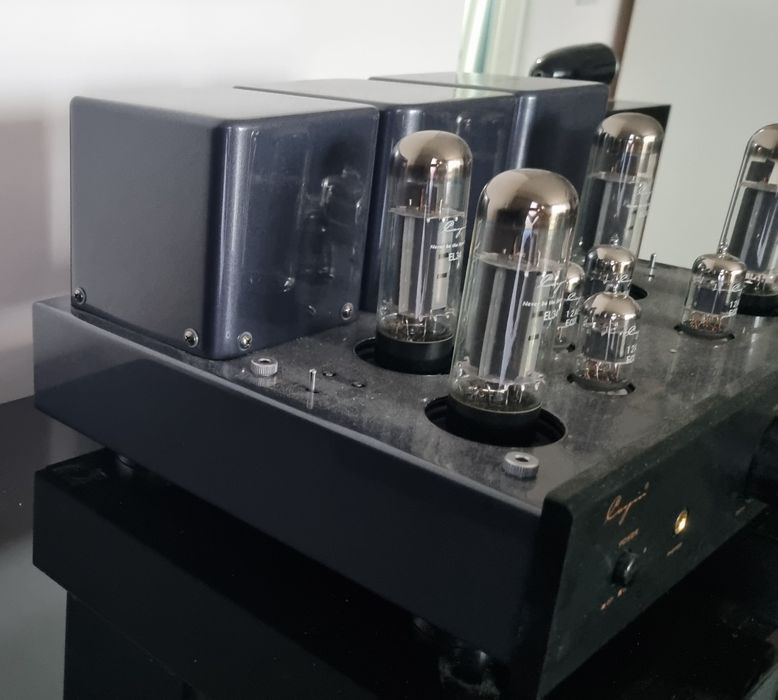 Wzmacniacz lampowy  Cayin cs-55a