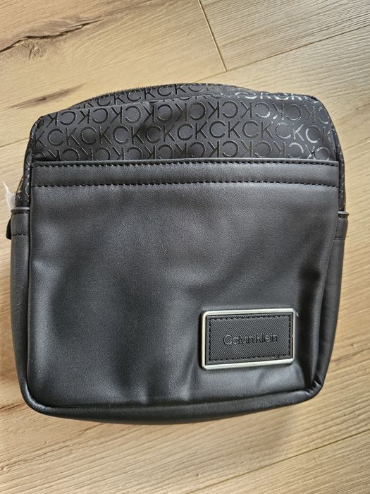 Calvin Klein Saszetka Torba na ramię
