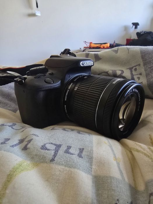 Canon 100d + 18-55mm  IS STM