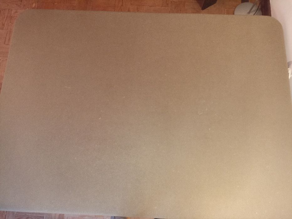 Cama sommier para 1 ou 2 pax