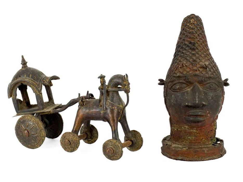 7 Peças em bronze - 4 peças africanas