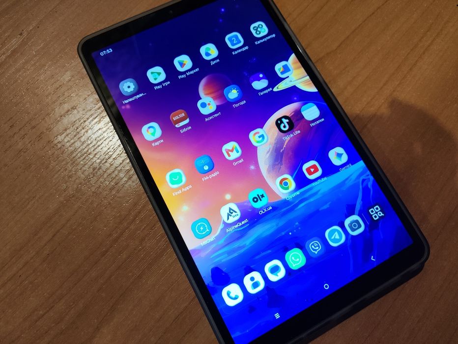 Планшет Lenovo Tab One ідеальний варіант для навчання
