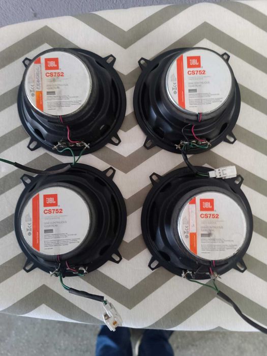 Sistema de som para carro