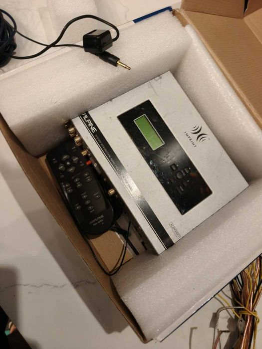 ALPINE PXE-H650 ! Unikatowy proces dźwięku car audio ! Pilot ! Mikrofon.