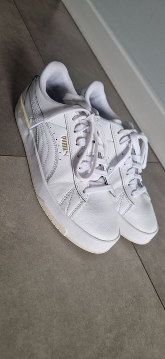 Buty białe damskie Jada Puma sportowe