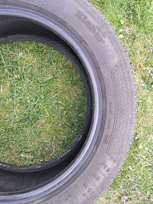 Opony 215 /55 /17 kleber