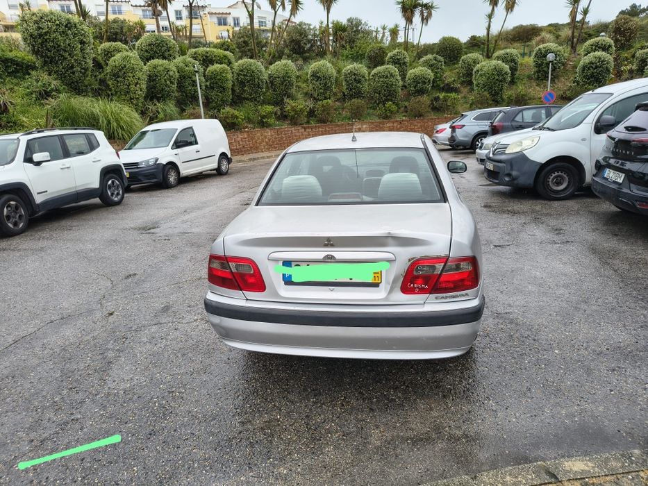 Mitsubishi carisma