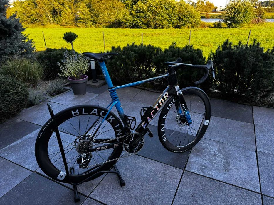 Factor Ostro VAM 2.0 Rozmiar L 56 - Sram Red E1 - pomiar mocy quarq Niski przebieg 3060km  masa 7,03 kg