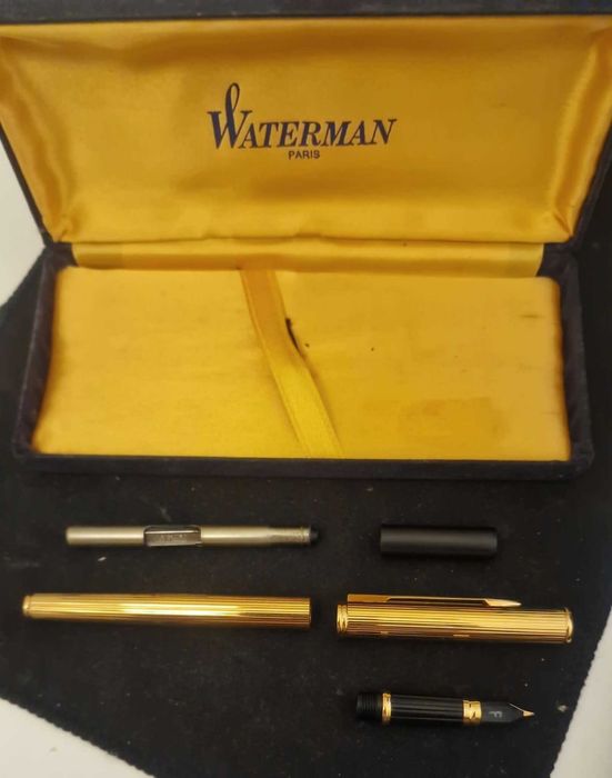 Caneta de Tinta Permanente Waterman Paris — Canelada, Banhada a Ouro, Aparo 18K Maciço — Com Caixa Original