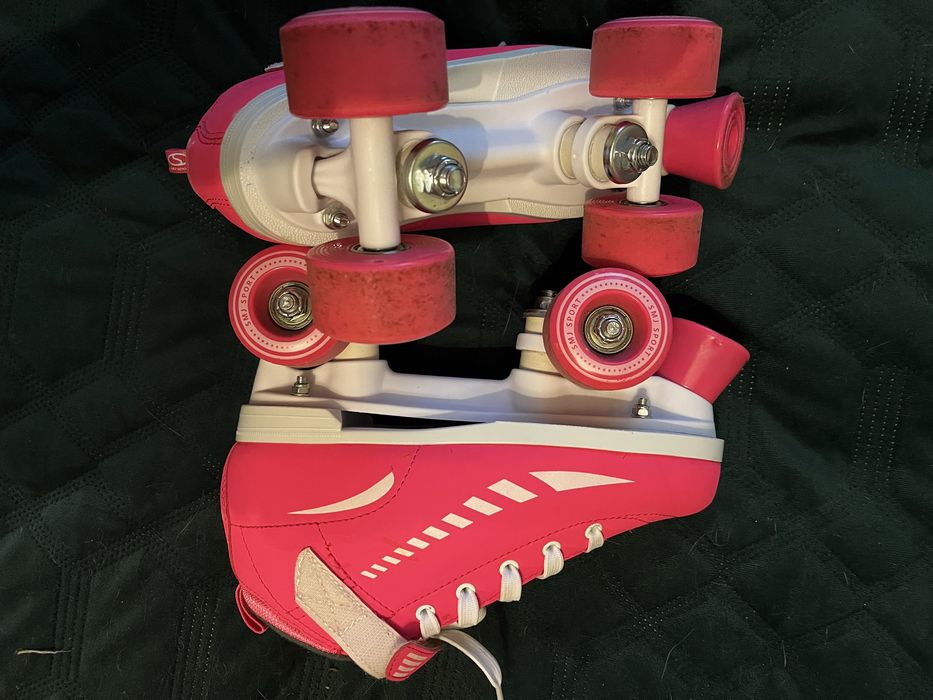 Wrotki, rozowe, stan bardzo dobry roz. 36