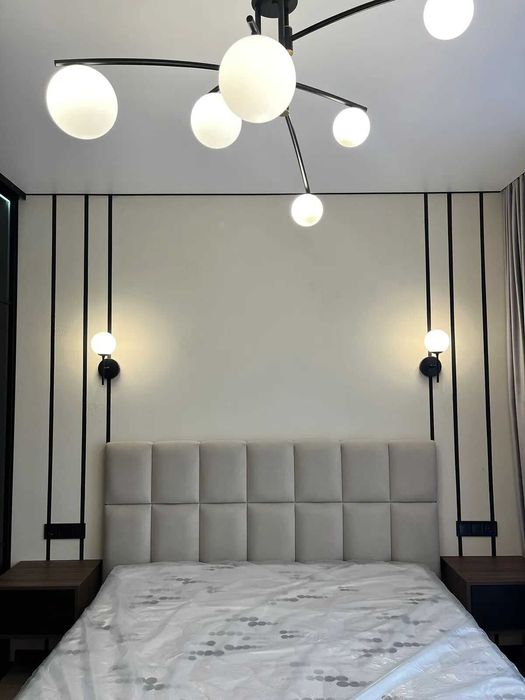 Перша здача! Простора 2-кімнатна квартира біля міського озера