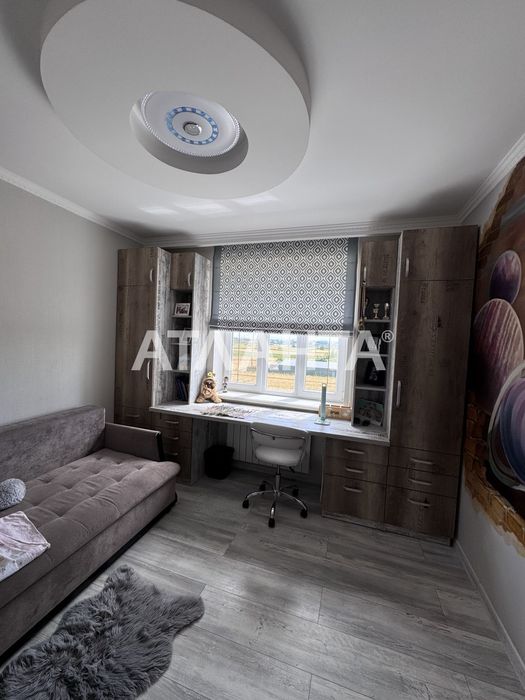 Гарний будинок в Чагрі