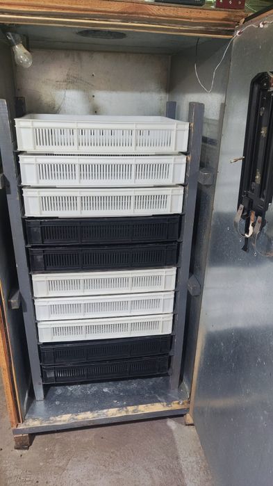 Продам інкубатор