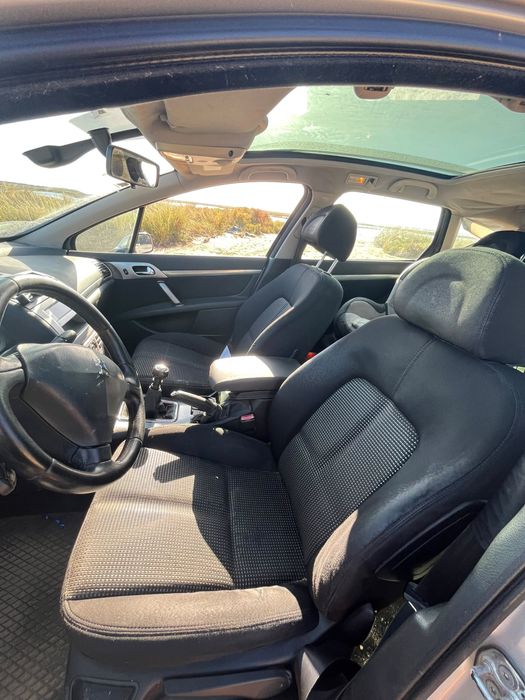 Peugeot 407 sw.