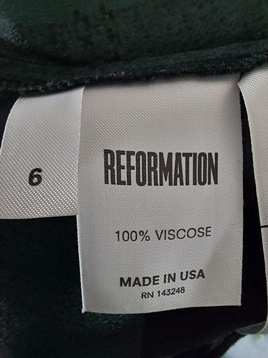 Damska sukienka z wiskozy Reformation rozmiar XS