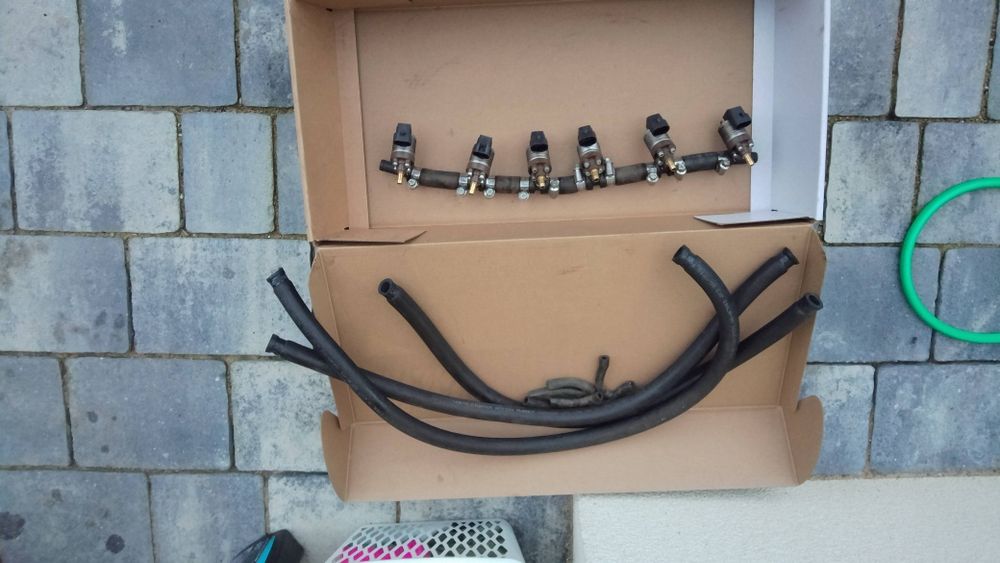 Listwa wtryski Lpg Valtek 6 szt stan bdb