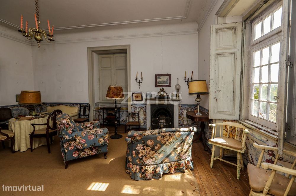 Exclusivo Palacete Histórico com cerca de 40.000m² | Carapinheira