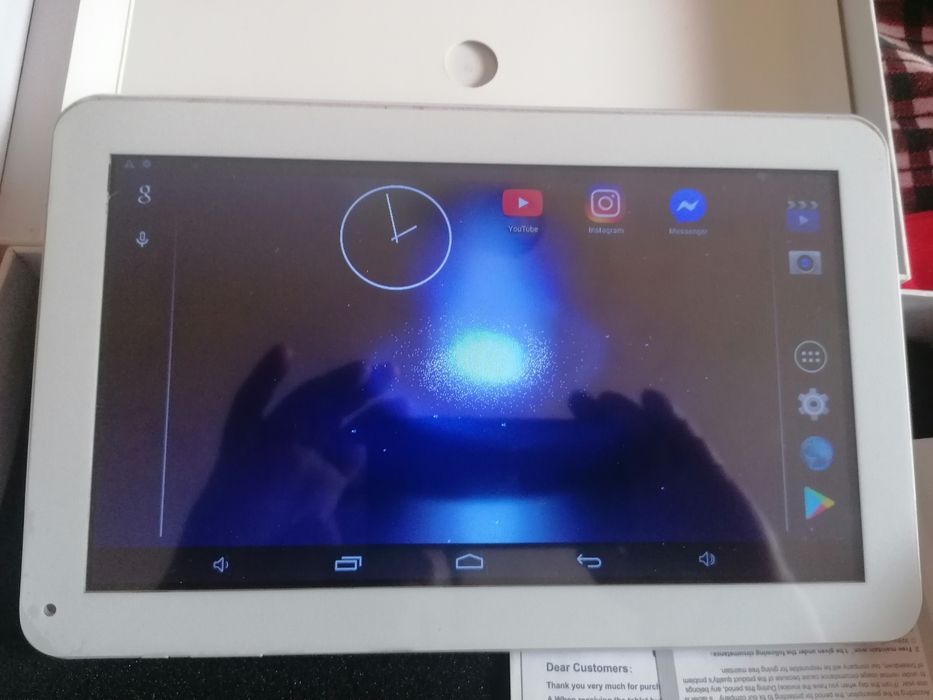 Tablet 10'1 , telemóvel Huawei P9 lite com display partido , outro P9