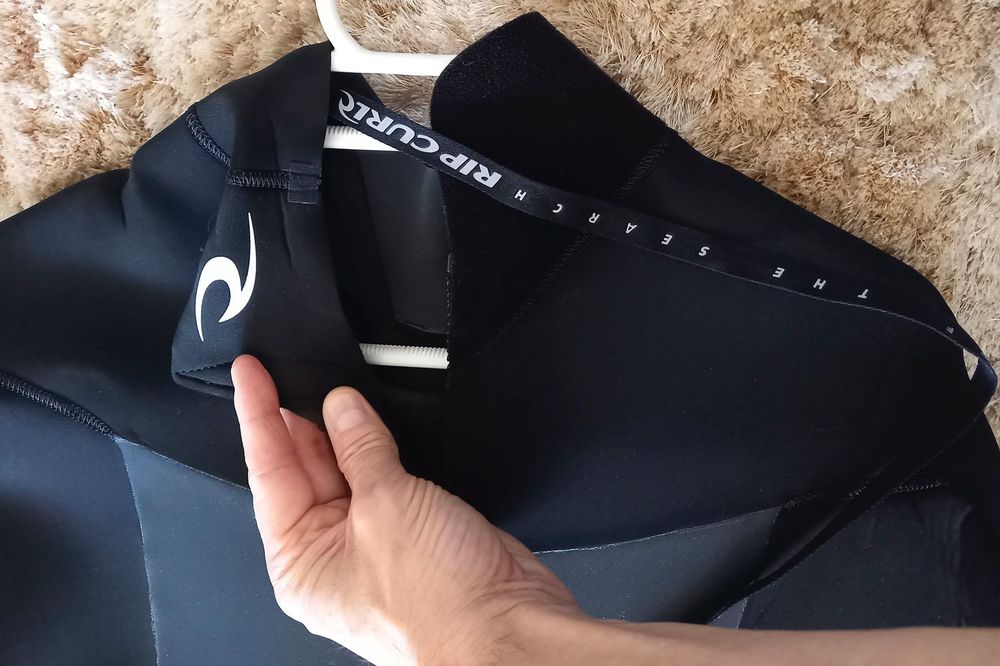 Fato Rip Curl 4/3 sealed NOVO